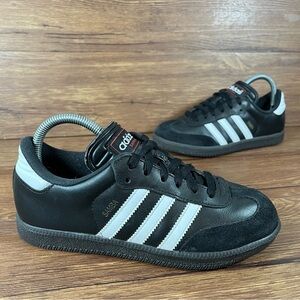 Adidas Samba Black Leather Sneakers Size 4.5Y Low Top Shoes